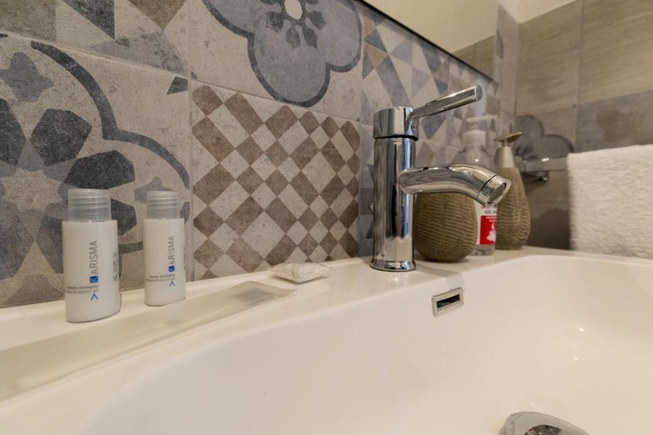 Residenza Barone Appartamento Turistico Palermo Exterior photo